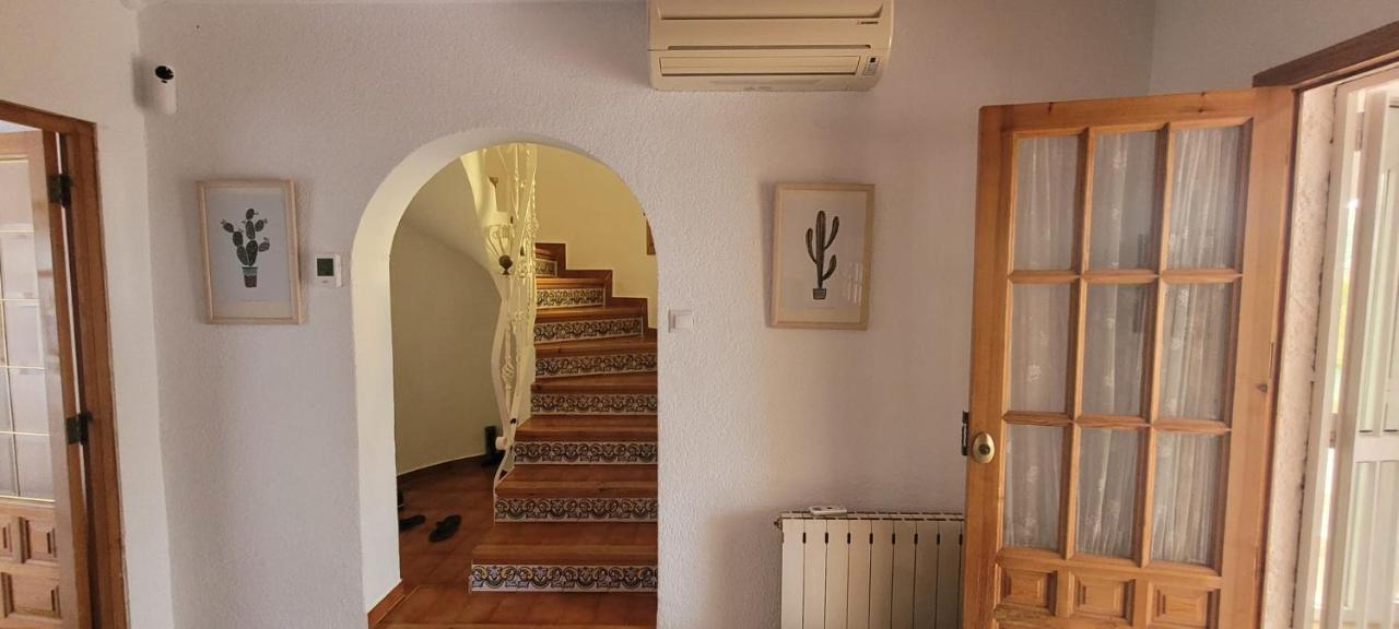 Tres Sirenas Villa Moraira Bagian luar foto
